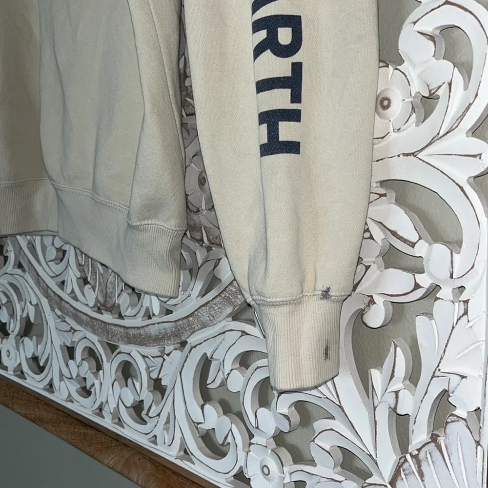 Brandy Melville John Galt Saint Barth Sweatshirt Cream Women’s One Size sz S - Picture 5 of 7